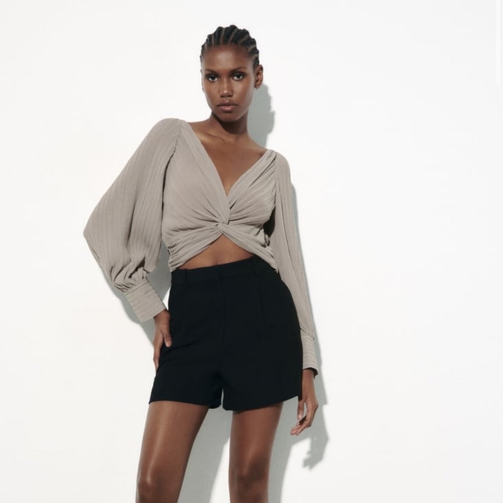 Knotted crop top
